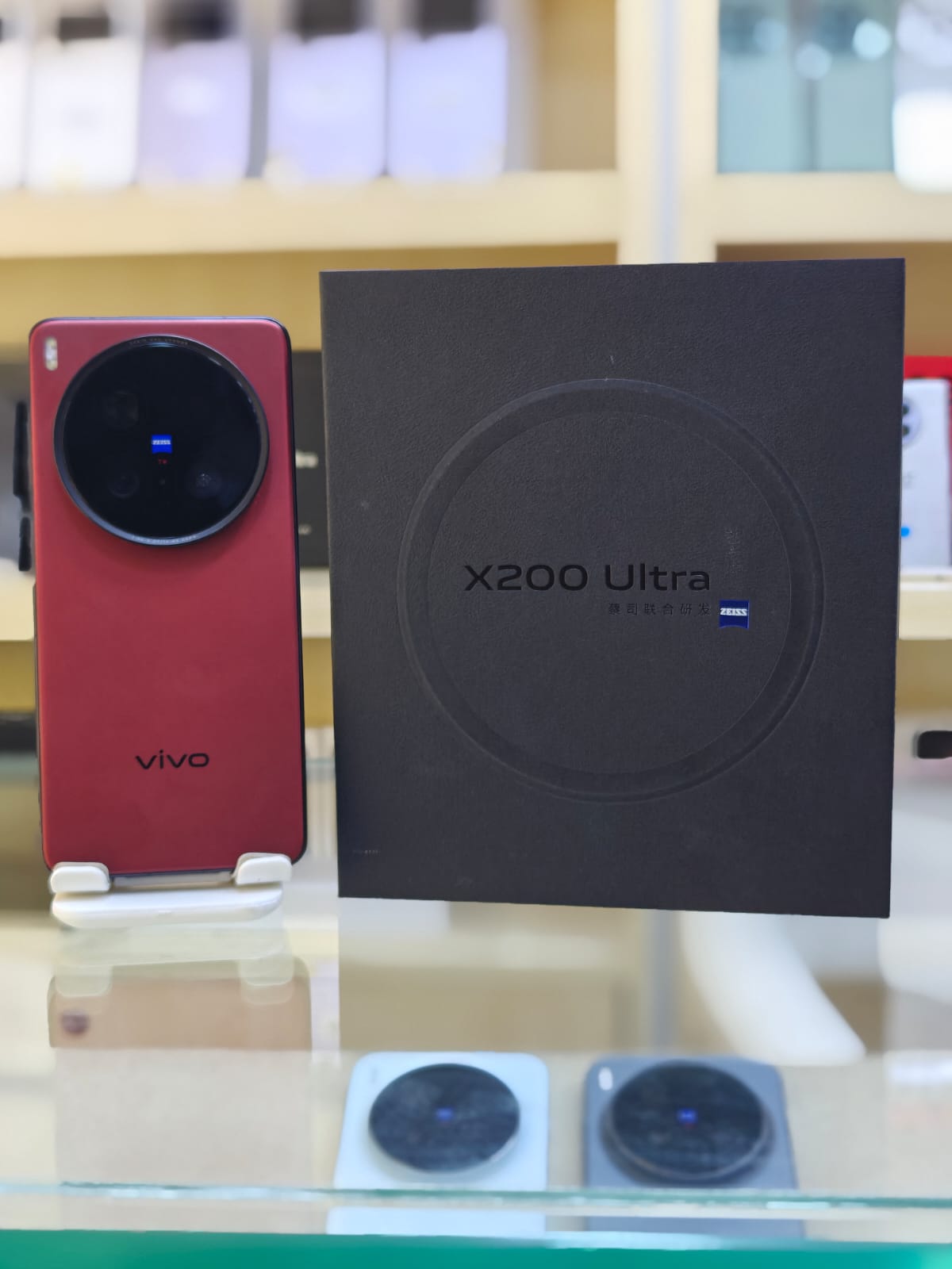 Vivo X200 Ultra - Image 3